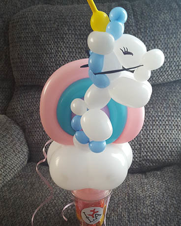Joe's Party Animals Balloon Twisting Artist Unicorn, Encino, Lake Balboa, Sherman Oaks, 