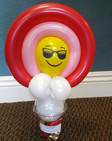 Joe's Party Animals Balloon Twisting Artist Sun Rainbow Encino, Sherman Oaks, Lake Balboa, Tarzana, Los Angeles