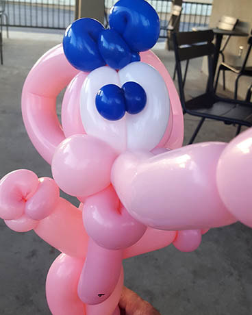 Balloon Twisting - JOE'S PARTY ANIMALS! Balloon Animals and more