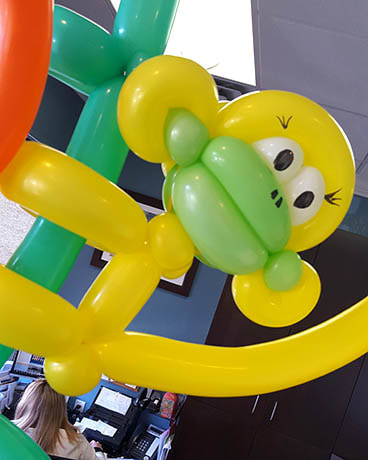 Joe's Party Animals Balloon Twisting Artist Monkey Encino, Porter Ranch, Chatsworth, Woodland Hills, Los Angeles